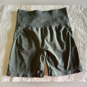 Oner Active Effortless Shorts Dark Khaki Size Small